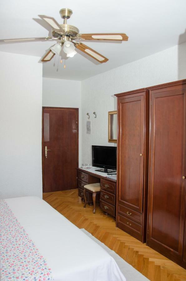 Guesthouse Ruza Senj  Luaran gambar